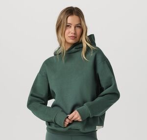 NWT Vuori Restore Oversized Hoody Spring 2026 Collection